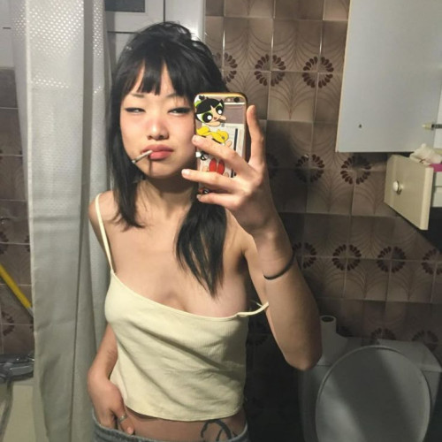 Thoi Y.