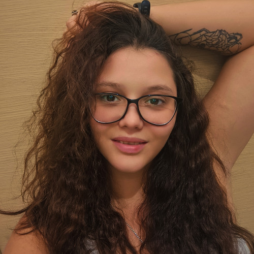 Lana R. profile photo