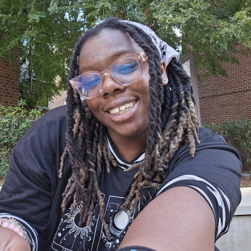 Tay B.