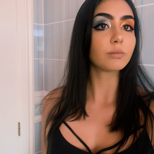 Estefania  V.
