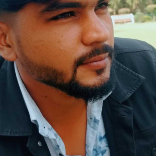 roni r. profile photo