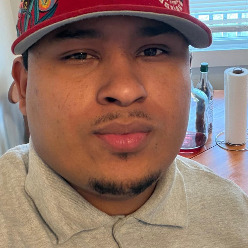 Robert M. profile photo