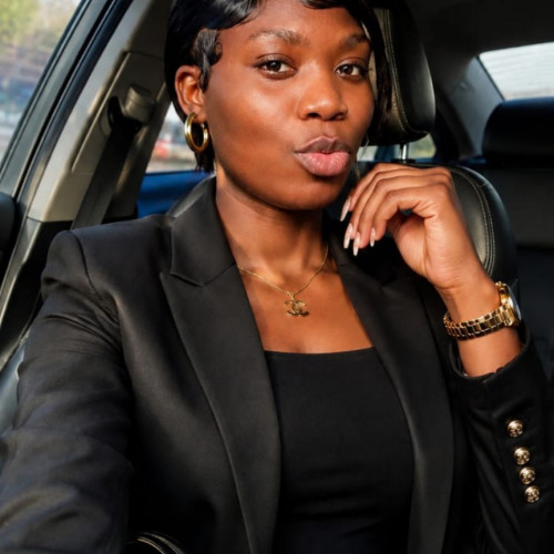 Esike E. profile photo