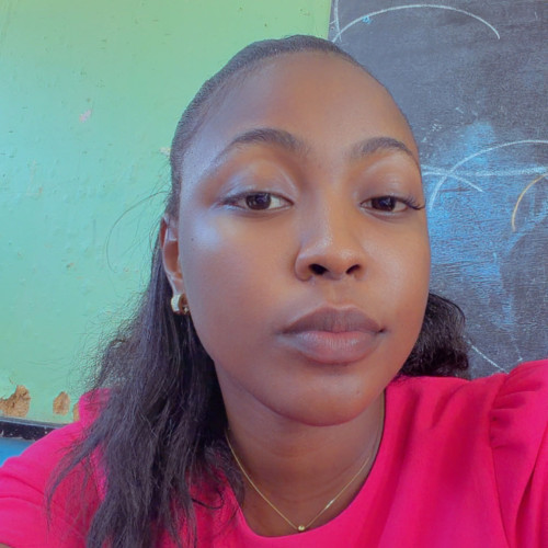 Ally L. profile photo