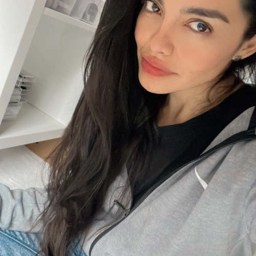 Kati R.