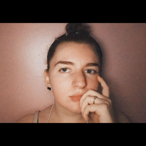 Ellie F. profile photo