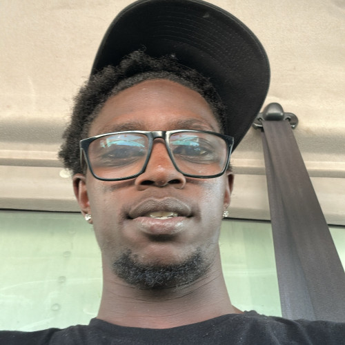 Zan F. profile photo