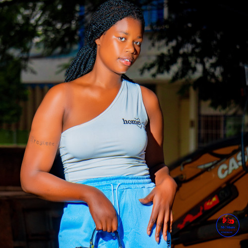 Evalyne G. profile photo