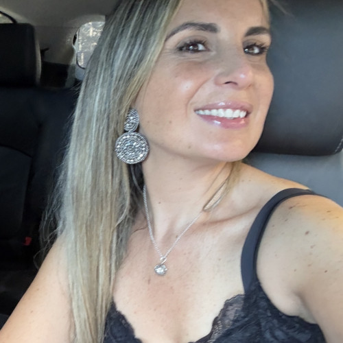 Rose  E. profile photo