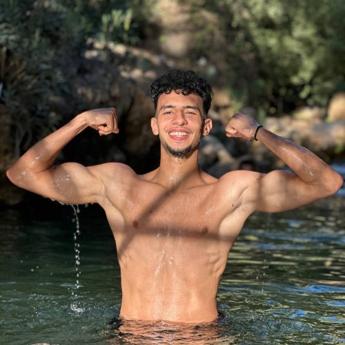 Walid E.
