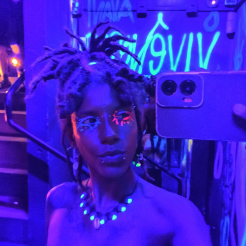 Nina T. profile photo