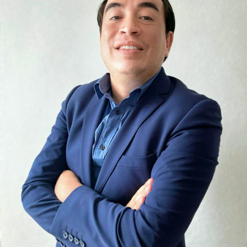Omar Eduardo V.