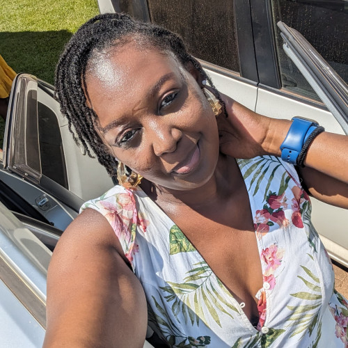BRENDAH N. profile photo
