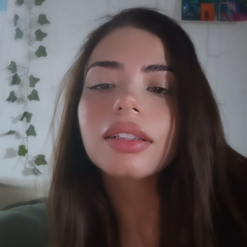 Lana H.