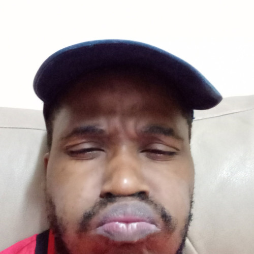 Kisitu  r. profile photo