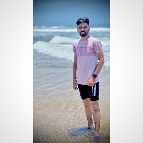 yash t. profile photo