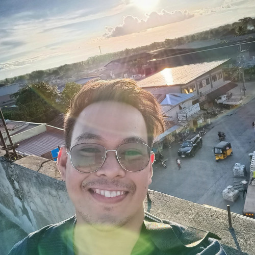 Waren T. profile photo