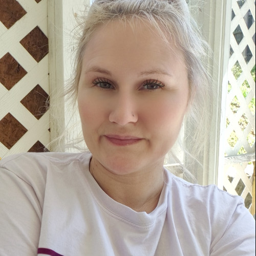 Nikki M. profile photo