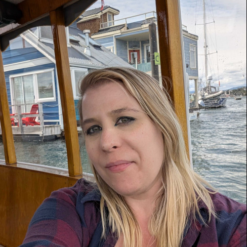 Nikki R. profile photo