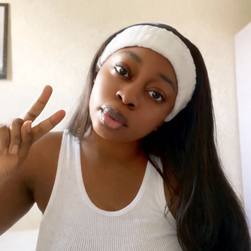 Daphne B. profile photo