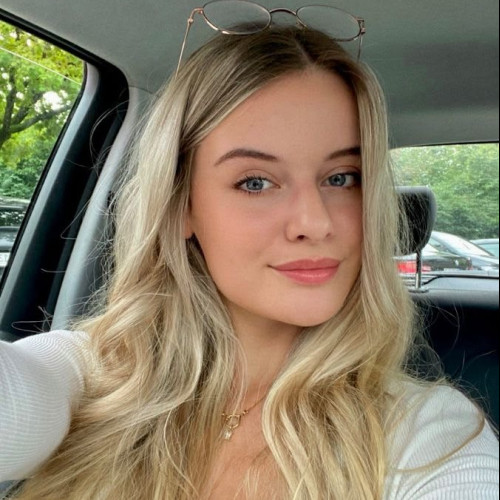 Hillary C. profile photo
