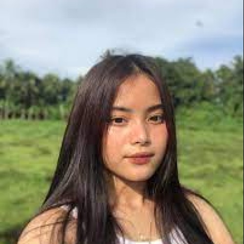 Emilla R. profile photo