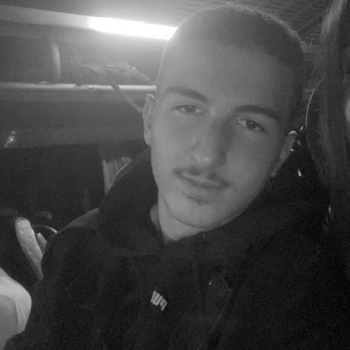 Egzon X.