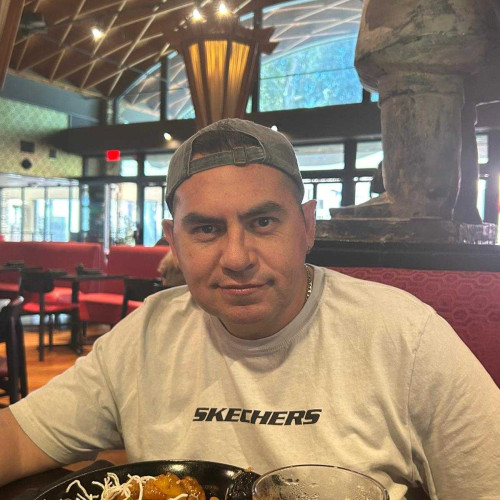 luis m. profile photo
