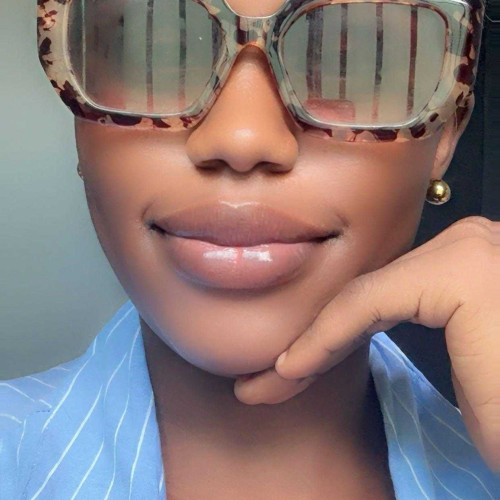 Amina F. profile photo