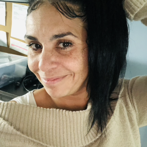 lisa b. profile photo