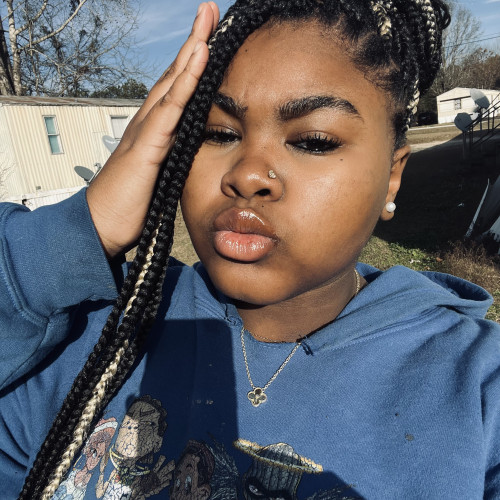 kate r. profile photo