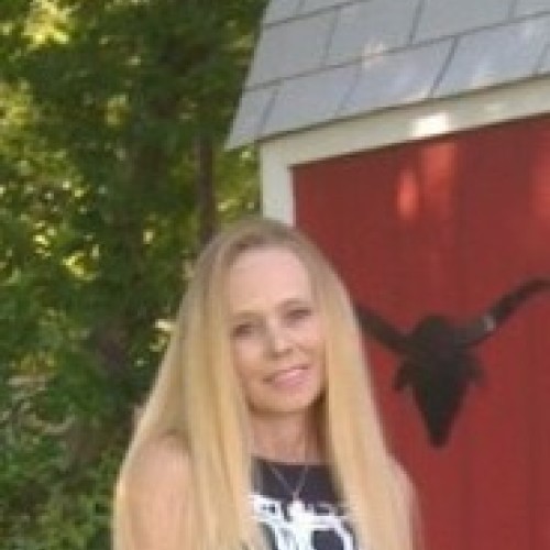 Laura  M. profile photo