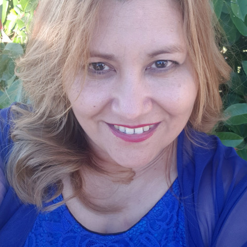  Claudia C.