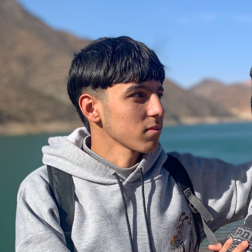 Zakaria  b. profile photo