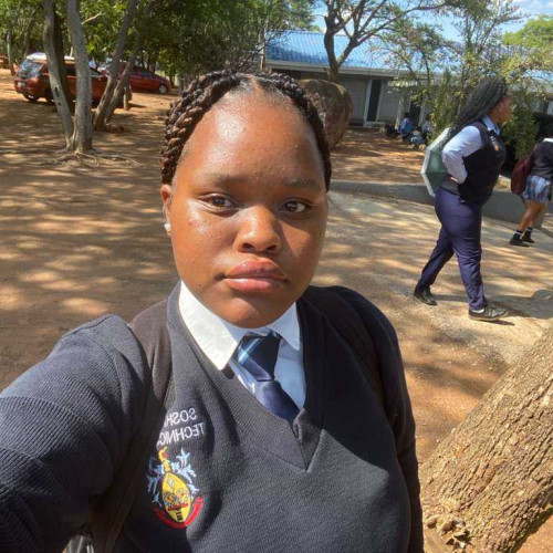 Charmaine L. profile photo