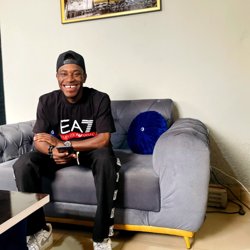 CHRISTOPHER  O. profile photo