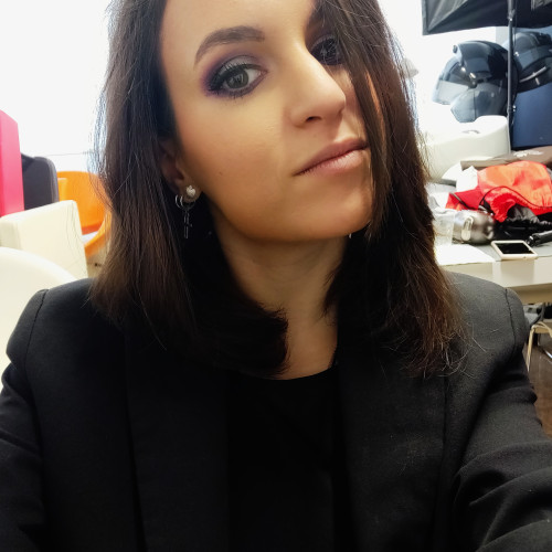 Ana V. profile photo
