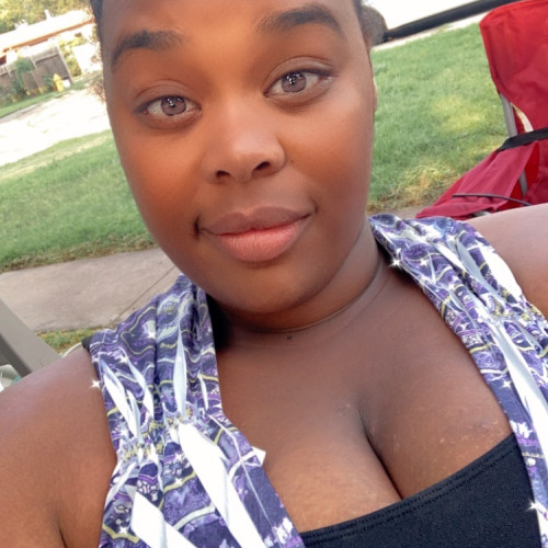 Miyana R. profile photo
