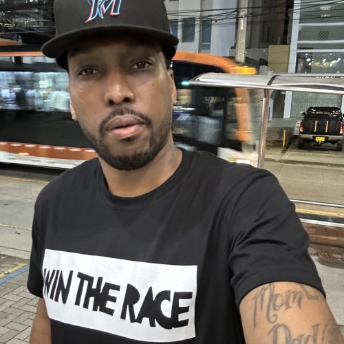 hassan E. profile photo