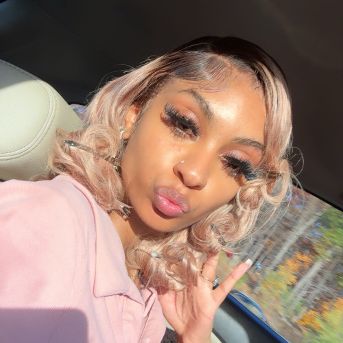 sara R. profile photo