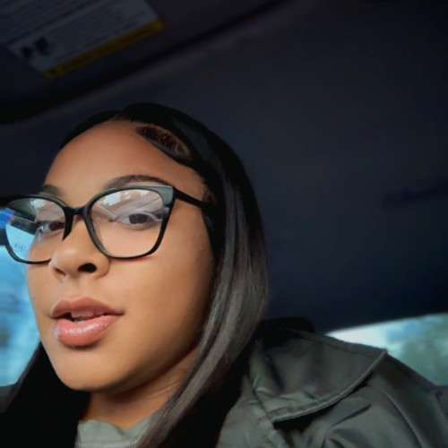 Crysteonna F. profile photo