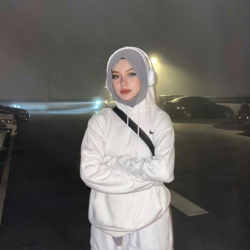 Malak B.