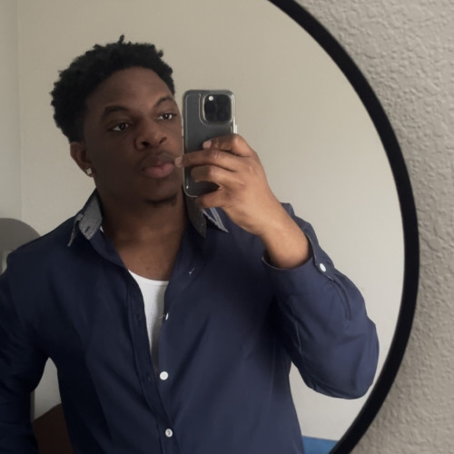 Kingsley  E. profile photo