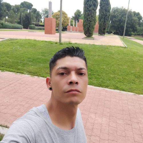 Carlos T. profile photo