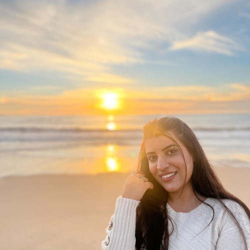 Yashika M.