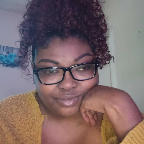 yikeder m. profile photo