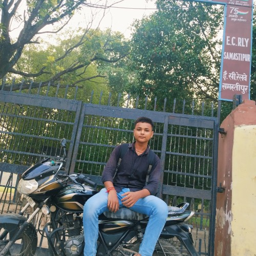 Yash R.