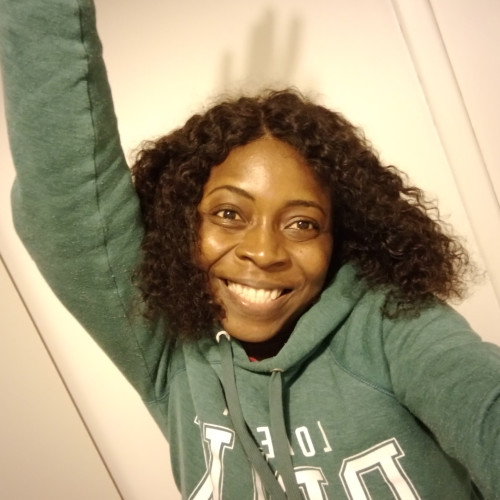 Vivian  E. profile photo
