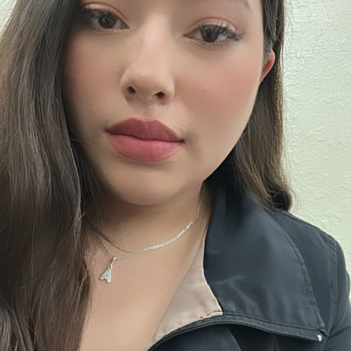 Lizzet G. profile photo