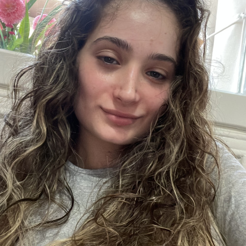 Ilona C. profile photo